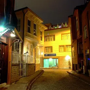 yacht-house.istanbul-turkeyhotels.com/